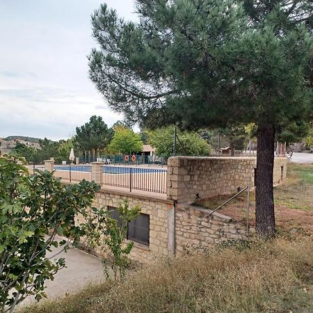 Fuentes de RubielosLa Vieja Escuela别墅 外观 照片